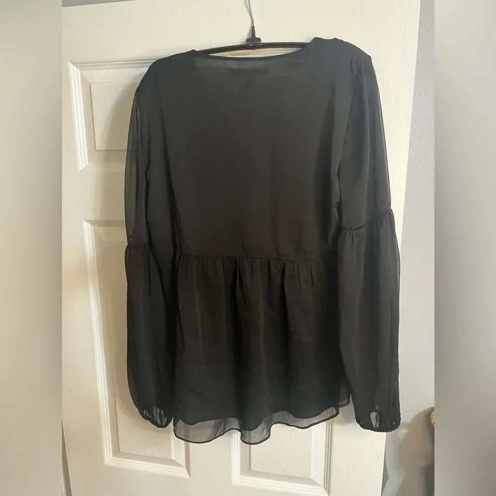 White House black market embroidered black blouse size 12 large zipper pink red - Picture 3 of 11